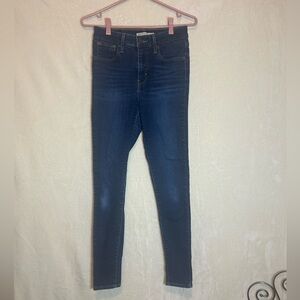 Levi’s 720 High Rise Super Skinny Jeans
